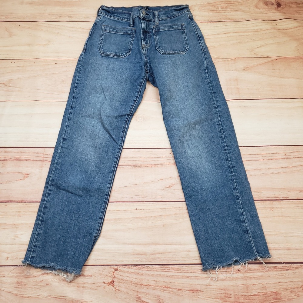 Gap Denim Cheeky Straight‎ Jeans Womens 26 Regular Medium Wash Raw Hem Pocket